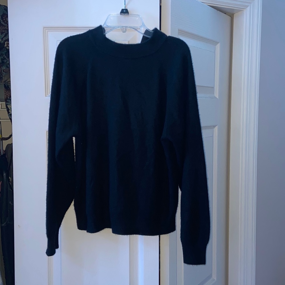 black semi turtle neck sweater